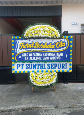 Papan Bunga Duka di Waesama